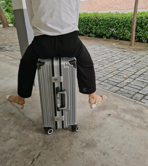 包邮加厚铝框行李箱旅行箱拉杆箱20寸拉杆箱...