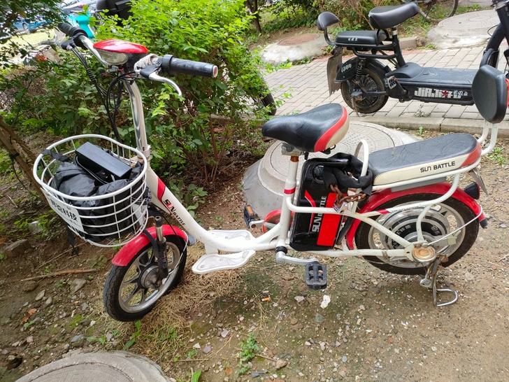 因工作原因 先转让电瓶车一辆。能跑15-2...