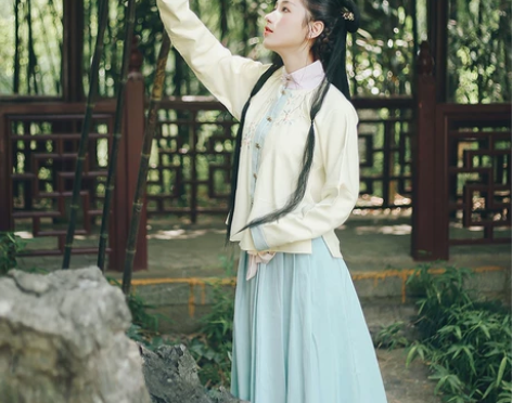 #汉服全套#一束芳华 竖领对襟短袄襦裙 花...