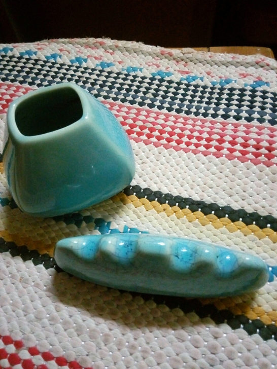 笔山，水盂。一位老画家的东西，用了40多年...