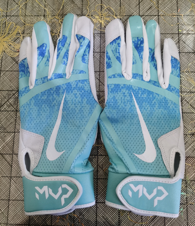 耐克MVP棒球打击手套 全新带吊牌正品 ！