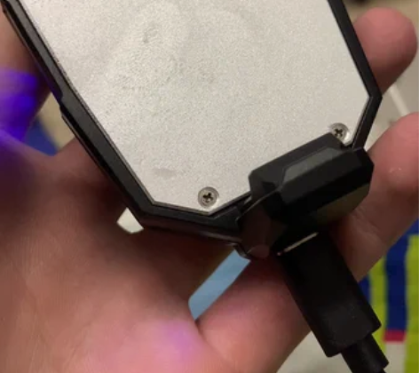 手机散热器，效果自己看，散热嘎嘎好 感兴趣...