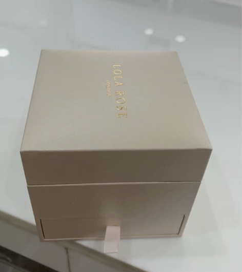 LOLA ROSE原装礼盒，带防伪标签，手...