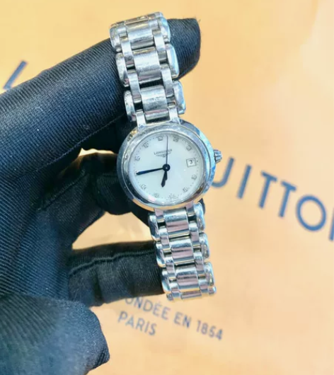 浪琴 L8.110心月系列女士石英腕表，表...