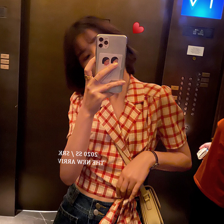 丹来鸟 衬衫衣服买来洗过没有穿过,有喜欢的...