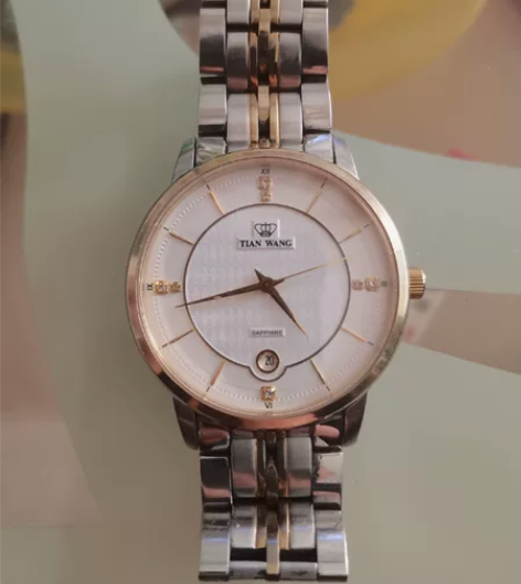 天王  超薄男士电子手表  原价2680元...