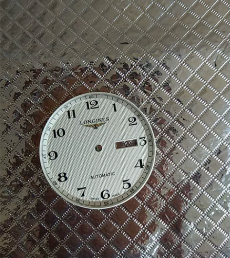 西铁城8205手表盘一个，全新，有要的联系...