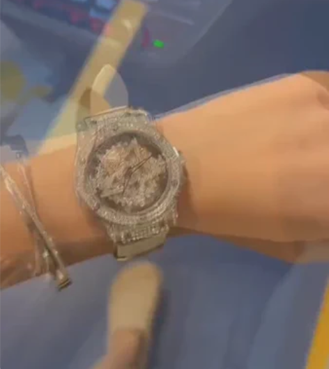 时来运转手表，戴上太漂亮了 感兴趣的话点“...