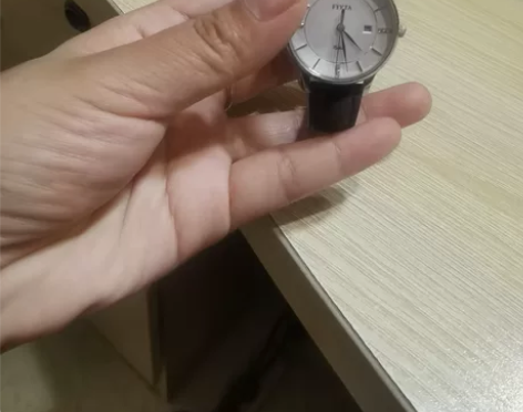 飞亚达手表 感兴趣的话点“我想要”和我私聊...