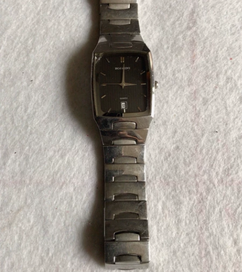 罗西尼老手表，有瑕疵，左上角有裂，全钢全原...