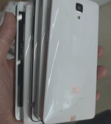 小米4 小米4手机！移动版，联通版，电信版...