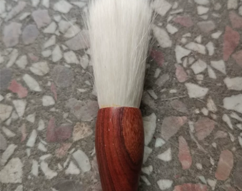 纯羊毫，纯动物毛的，一根纤维都没有 好不好...