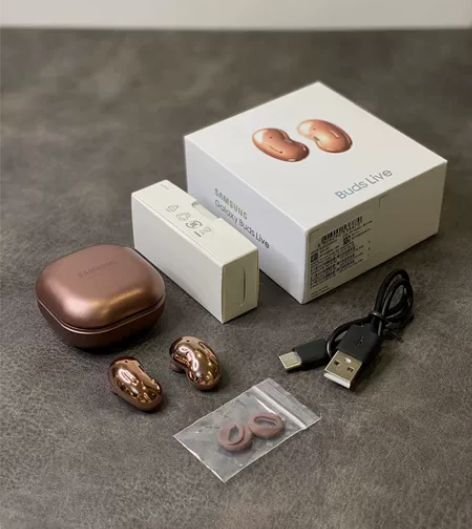 samsung三星 galaxy buds...