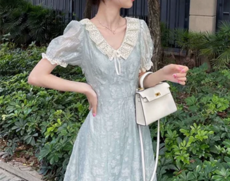 法式初恋绿色温柔风提花连衣裙夏复古蕾丝娃娃...