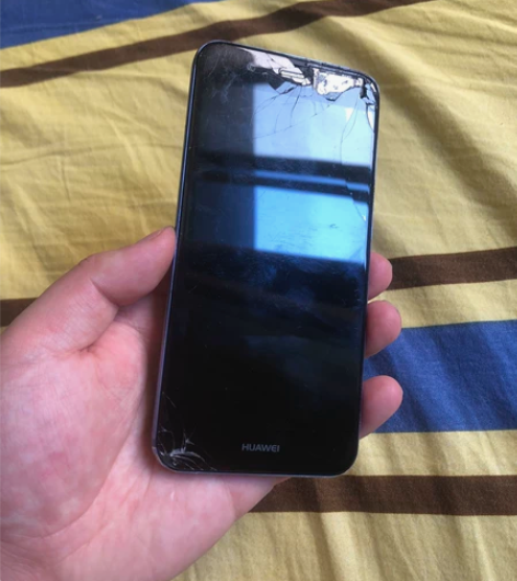 出售华为nove2，无拆修，成色如图，手机...