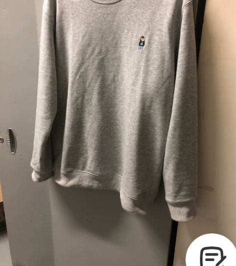 男士灰色卫衣，原价260入手，现要回老家，...