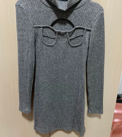 风镂空半高领长袖包臀裙冬季修身性感连衣裙女...