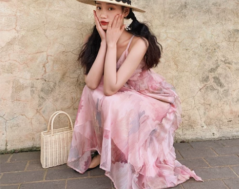 梅子熟了 印花雪纺裙子仙女森系荷叶边V领油...