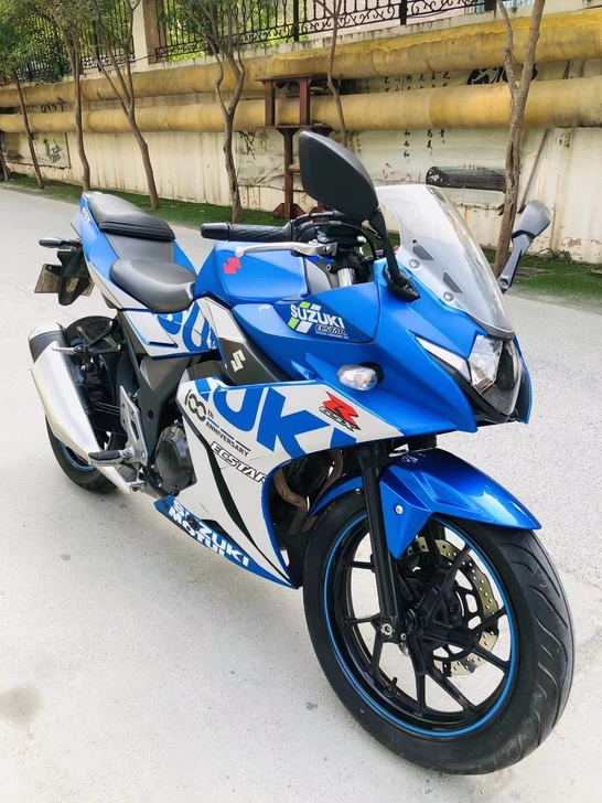 18年底国四铃木gsx250 实表1万多点...