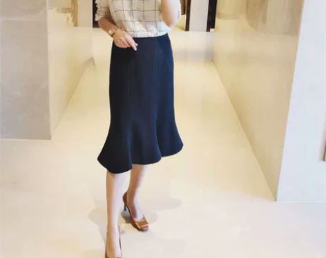 全新带吊牌//春季时尚高腰显瘦鱼尾裙中长款...