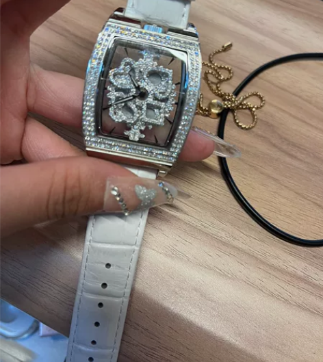 DAVENA会旋转的手表 1200购入 正...