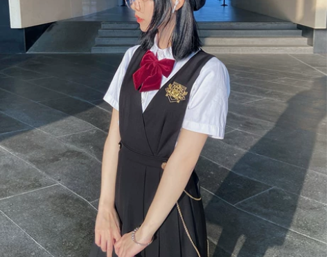 高桥十一 现货原创高桥中配套背心裙学院风日...