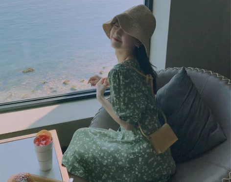 BIGKING 大金家 夏季新款v领碎花连...