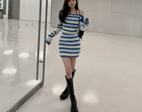 titi小姐姐 甜甜千禧辣妹风 蓝白条纹性...