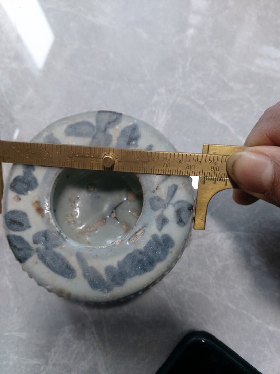 水浮司南，又名镇纸，水盂，笔洗，正宗元青花...