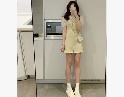 楚楚 立体剪裁背带连衣裙女夏小个子温柔风气...