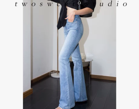 ?复古港风洗水浅蓝色紧身弹力小喇叭牛仔裤女...