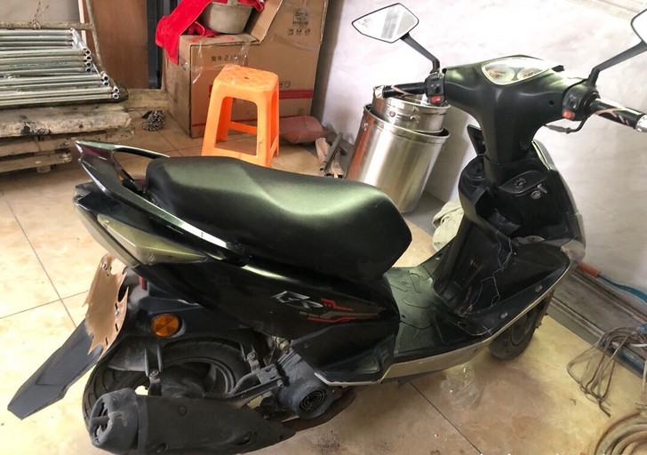 便宜出售鬼火摩托车，没再骑，外观一般，雅马...