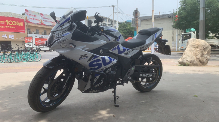 2020年铃木Gsx250r  车况完美手...