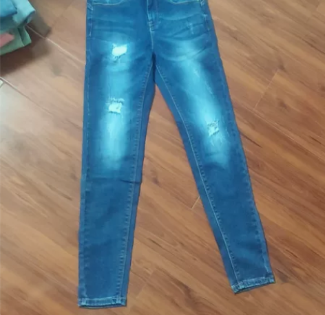 H##amp；amp；M小脚牛仔裤，160...