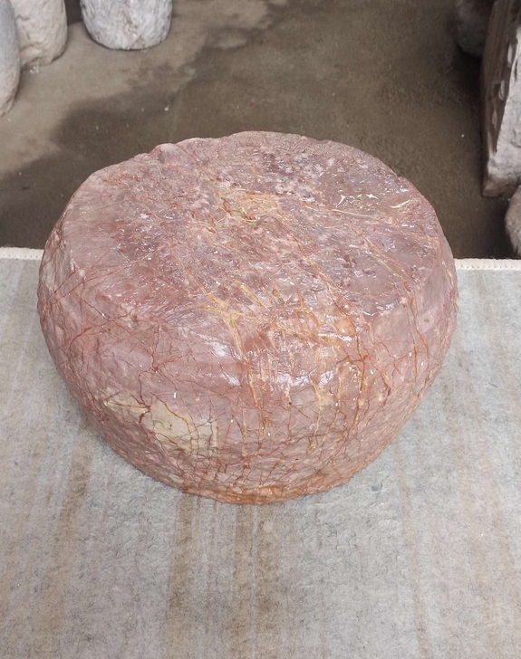 面径23.5高15 cm 红太湖石石鼓，底...