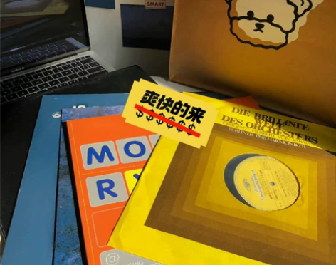 黑胶唱片  五张     一起出 感兴趣的...