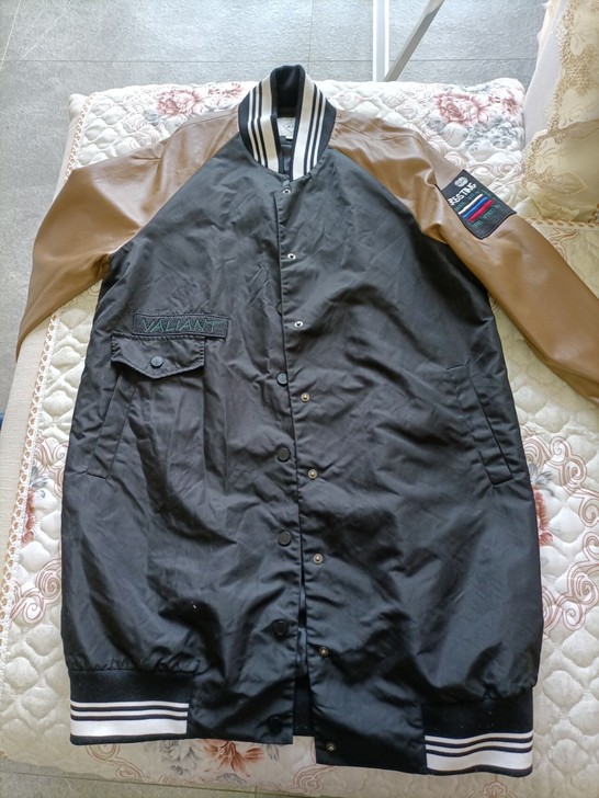 8.5成新zll专柜买入。原价569.现1...