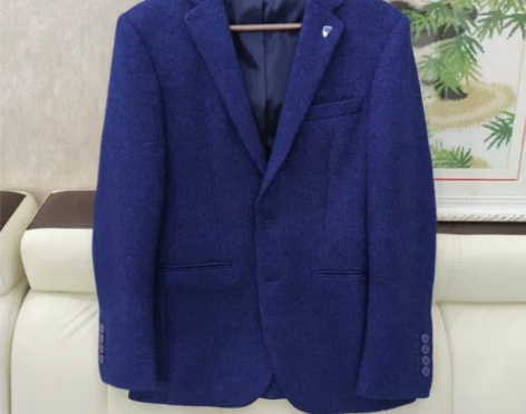 H系列品牌撤柜正品剪标秋季新款毛呢西服,男...