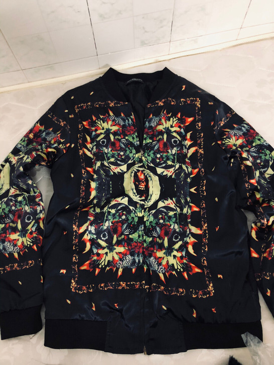 棒球外套一件 路过点开看实物