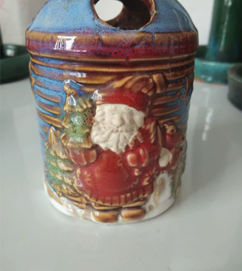 八九十年代，石湾陶熏香炉， 造型古别致精美...