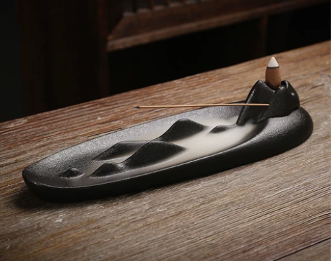 新款禅意静山云海陶瓷线香卧香香插多功能倒流...