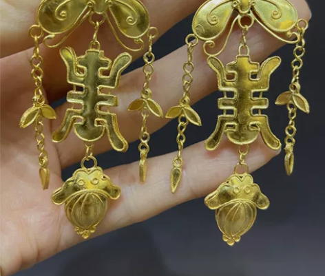 珍藏清代  银鎏金耳环！掐丝工艺！ 长8公...