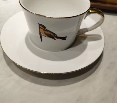 金丝雀咖啡杯,骨质瓷,鎏金工艺。 感兴趣的...