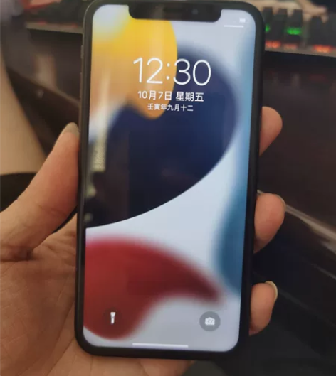 iPhone X64G 加拿大版 支持移动...