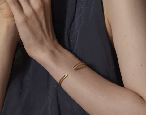 撒哈拉的故事系列小众流行设计金色镶晶砖开口...