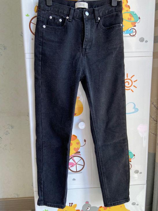 时尚弹力牛仔裤女修身显瘦灰黑色牛仔小脚裤百...