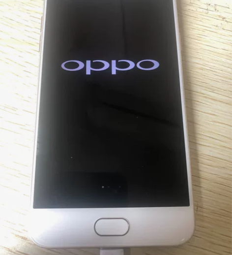 出售闲置自用oppoR9SK外观轻微划痕，...