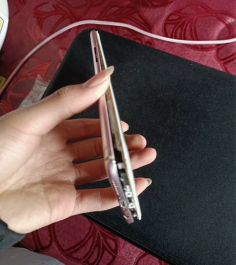 OPPO R 9tm 手机换过屏幕 屏幕...