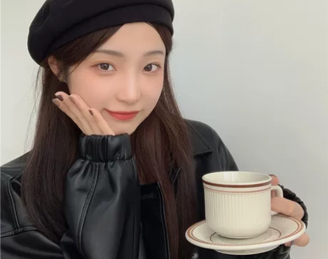 韩系秋冬毛呢贝雷帽女复古百搭时尚爱心金属画...