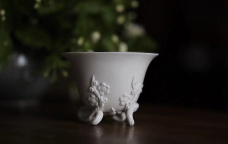 【仿物志】徳化窑缠枝梅花杯 茶杯